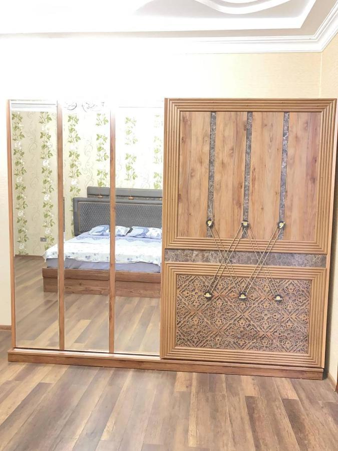 Green House Pʼotʼi Eksteriør billede
